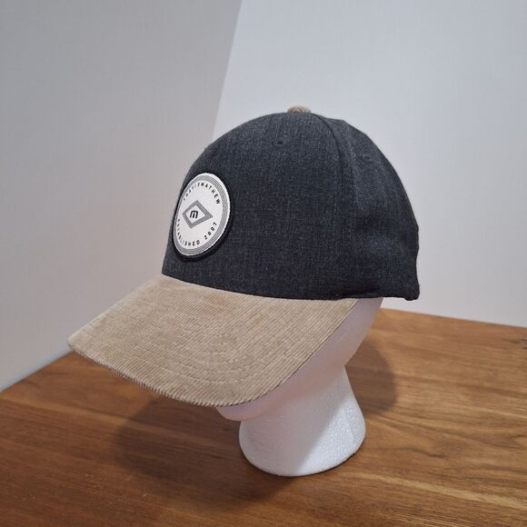 Travis Mathew Corduroy Bill Snap Back Baseball Cap Flex Fit 110 Yupoong Golf Hat - Picture 7 of 11